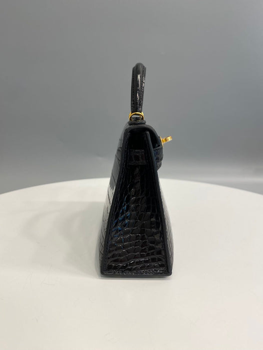 Hermes Kelly 20 in Black Shiny Alligator Ghw