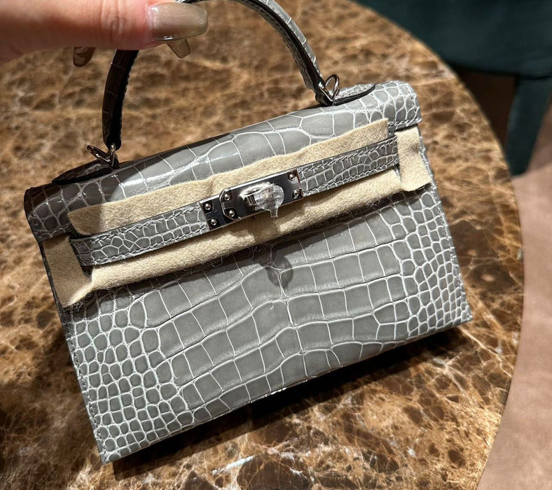 Hermes Kelly 20 in Gris Ciment Shiny Alligator Phw (Brand New)