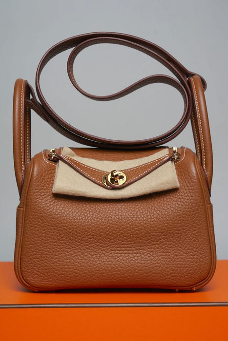 Hermes Mini Lindy II in Gold Ghw