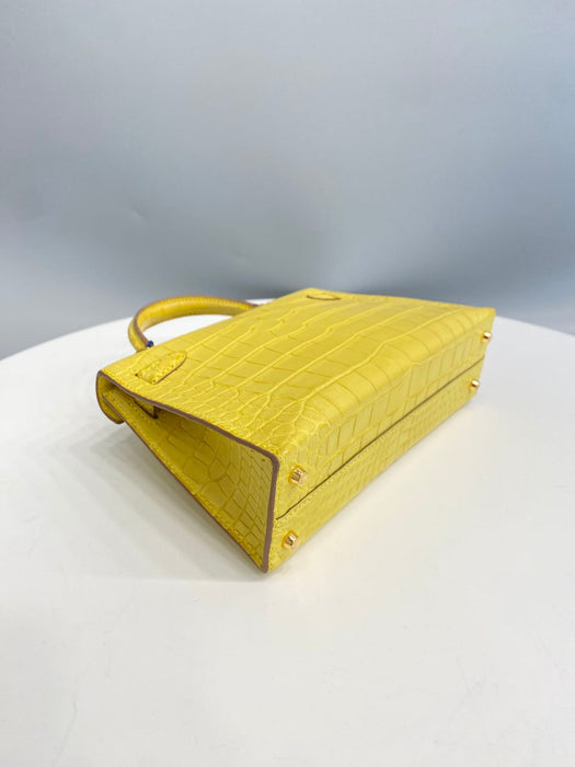 Hermes Kelly 20 in Mimosa Matte Alligator Ghw