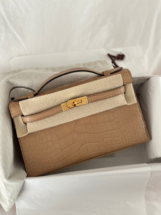 Hermes Kelly Pochette Chai Alligator Ghw (Brand New)