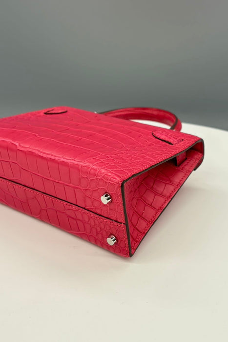 Hermes Kelly 20 in Rose Extreme Matte Alligator Phw