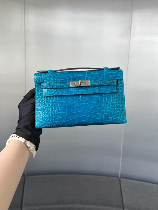 Hermes Kelly Pochette in Blue Izmir Shiny Alligator Phw