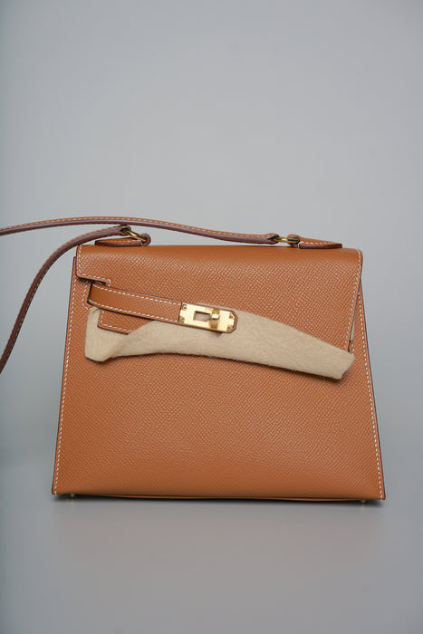 Hermes Kelly Desodre in Gold Epsom Ghw