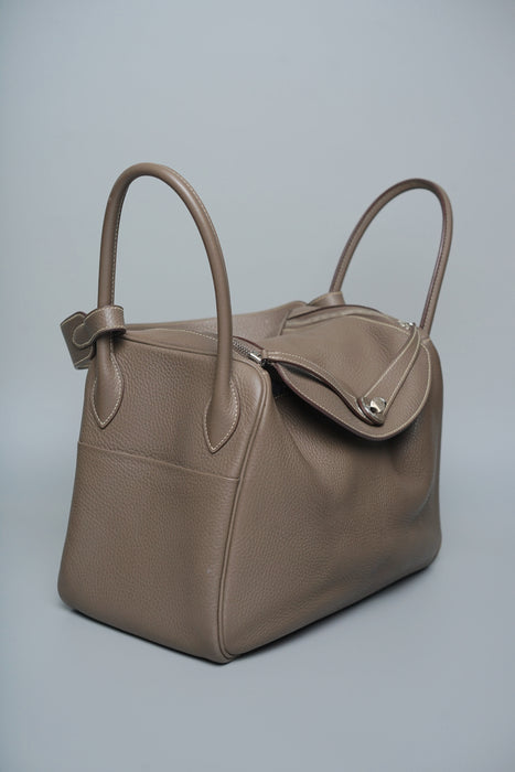 Hermes Lindy 34 in Etoupe Phw