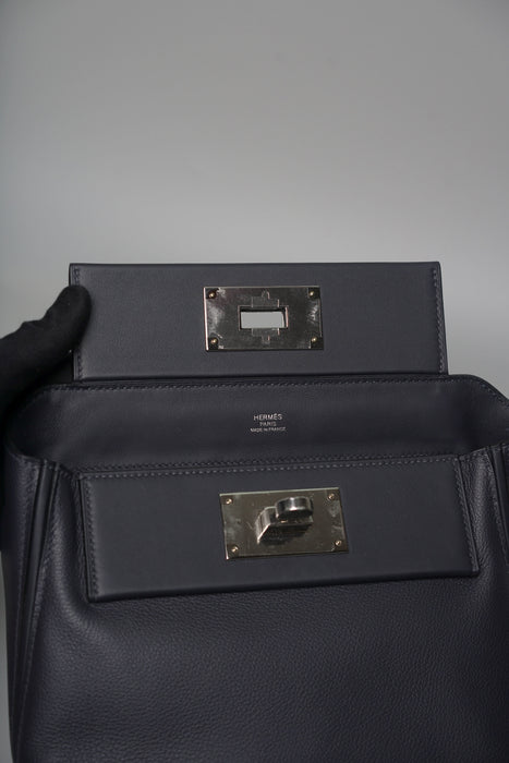 Hermes 2424-21 in Caban Phw (Brand New)