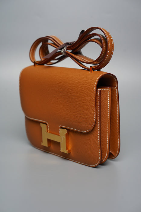 Hermes Constance 18 in Gold Ghw (Brand New)