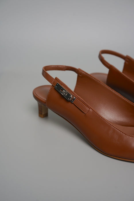 Hermes Lover 80 Pump in Gold Size 37 (Brand New)