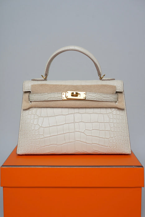 Hermes Kelly 20 in Beton Matte Alligator Ghw (Brand New)
