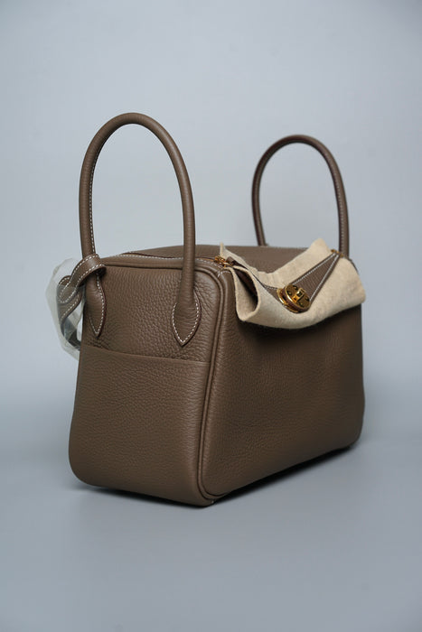 Hermes Lindy 26 in Etoupe Ghw (Brand New)