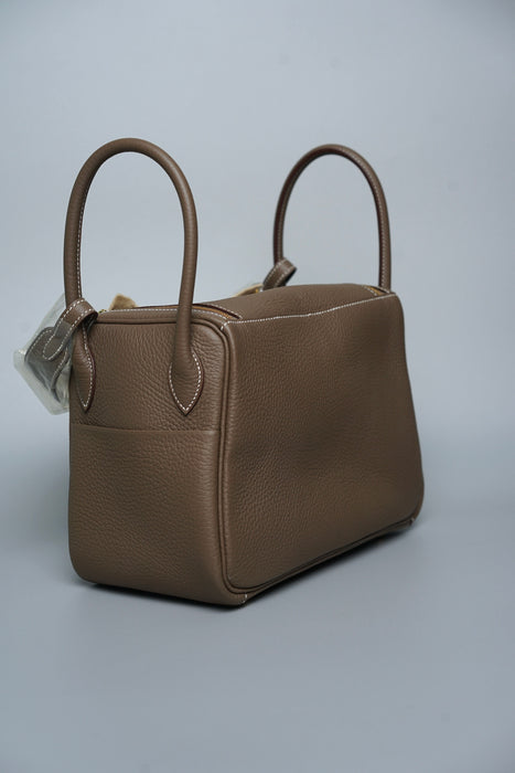 Hermes Lindy 26 in Etoupe Ghw (Brand New)