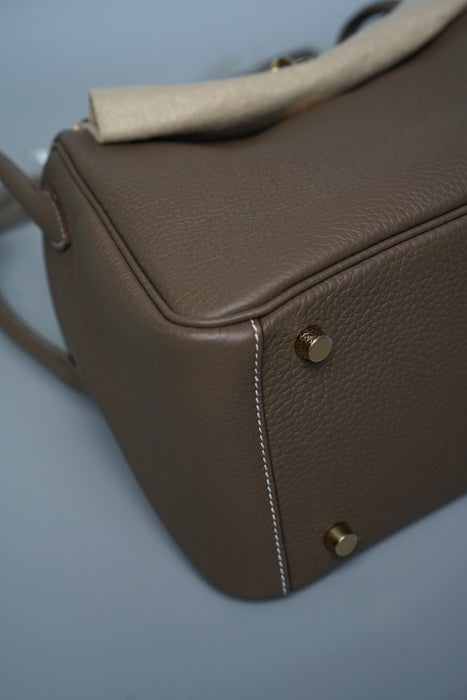 Hermes Lindy 26 in Etoupe Ghw (Brand New)