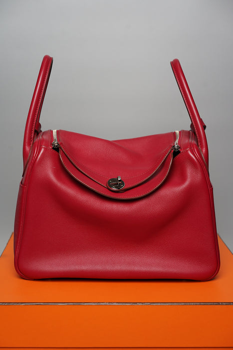 Hermes Lindy 30 in Rouge Grenat Evercolor Phw