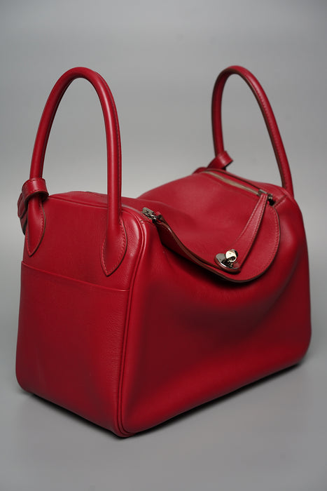 Hermes Lindy 30 in Rouge Grenat Evercolor Phw