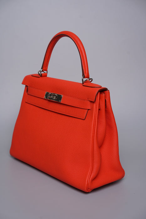 Hermes Kelly 28 in Capucine Togo Phw