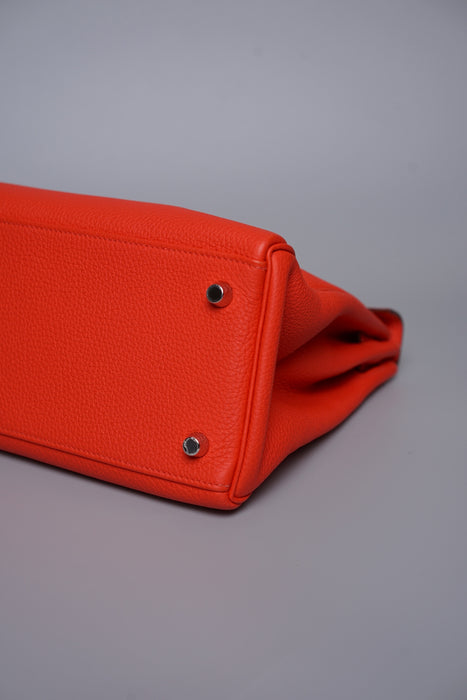 Hermes Kelly 28 in Capucine Togo Phw