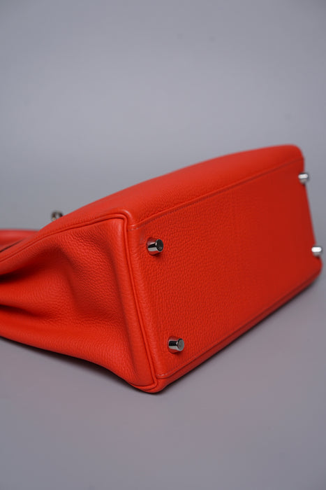 Hermes Kelly 28 in Capucine Togo Phw