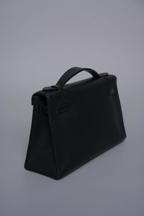 Hermes Kelly Pochette in Noir Ghw