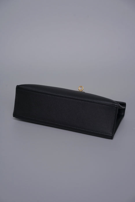 Hermes Kelly Pochette in Noir Ghw