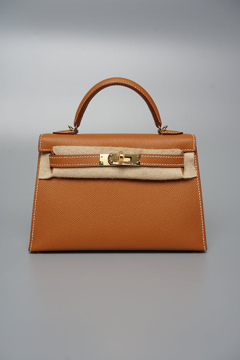 Hermes Kelly 20 in Gold Ghw (Brand New)