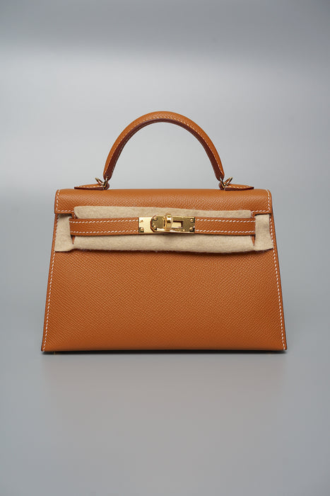 Hermes Kelly 20 in Gold Ghw (Brand New)