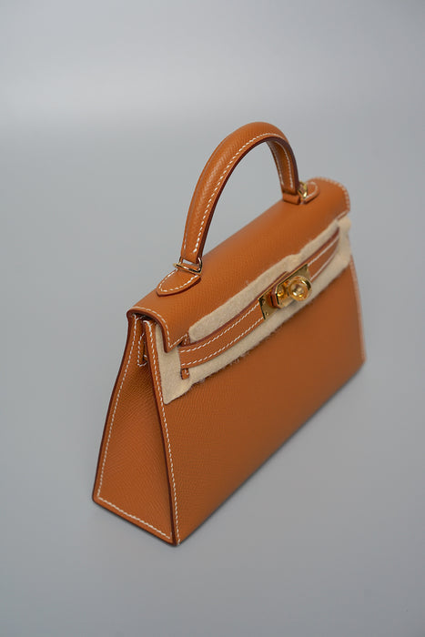 Hermes Kelly 20 in Gold Ghw (Brand New)