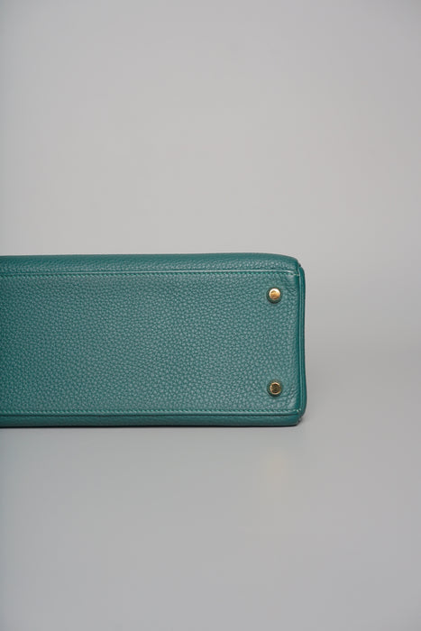 Hermes Kelly 28 in Malachite Togo Ghw