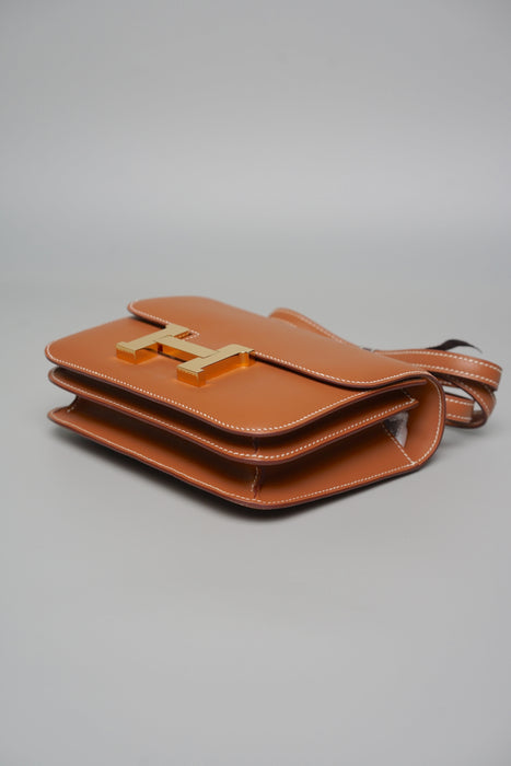 Hermes Constance 18 in Gold Swift Ghw
