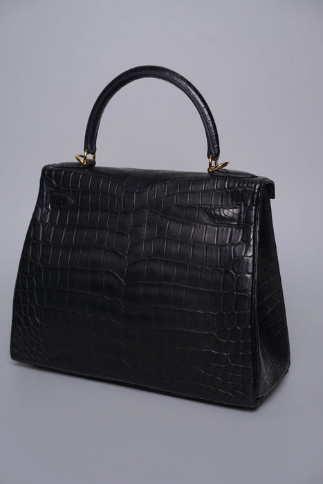 Hermes Kelly 28 in Noir Matte Niloticus  Ghw (Brand New)