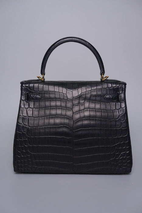 Hermes Kelly 28 in Noir Matte Niloticus  Ghw (Brand New)