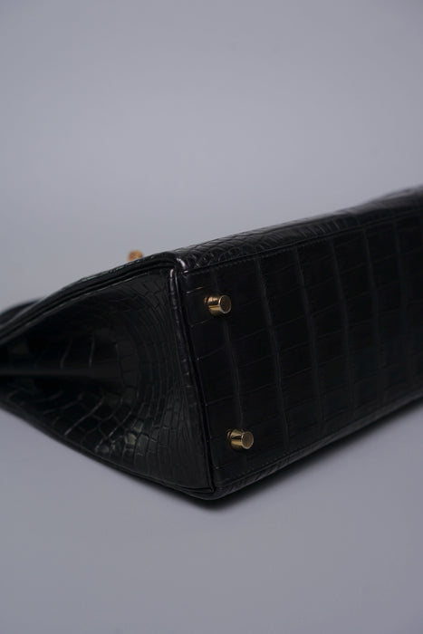 Hermes Kelly 28 in Noir Matte Niloticus  Ghw (Brand New)