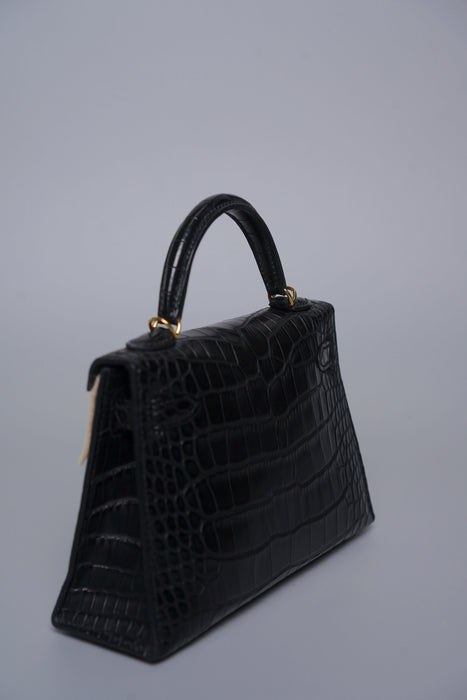 Hermes Kelly 20 in Noir Matte Alligator Ghw (Brand New)