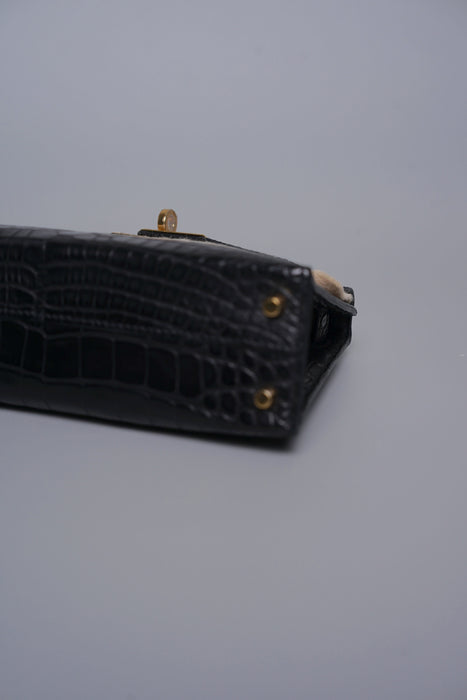 Hermes Kelly 20 in Noir Matte Alligator Ghw (Brand New)