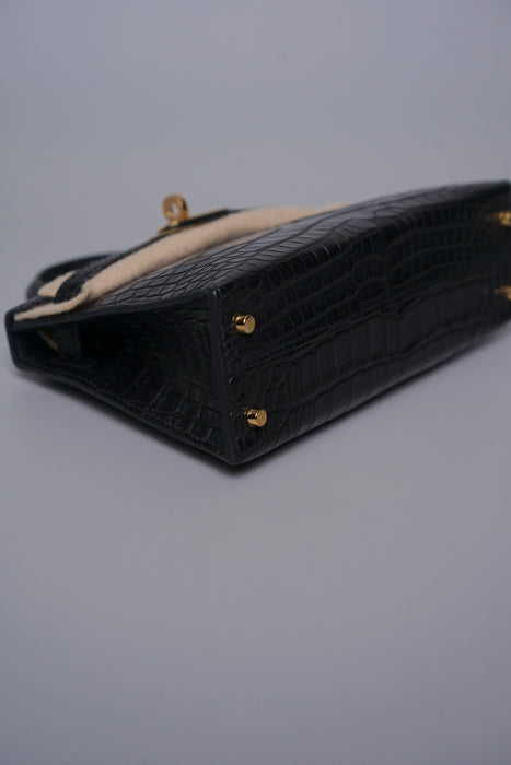 Hermes Kelly 20 in Noir Matte Alligator Ghw (Brand New)