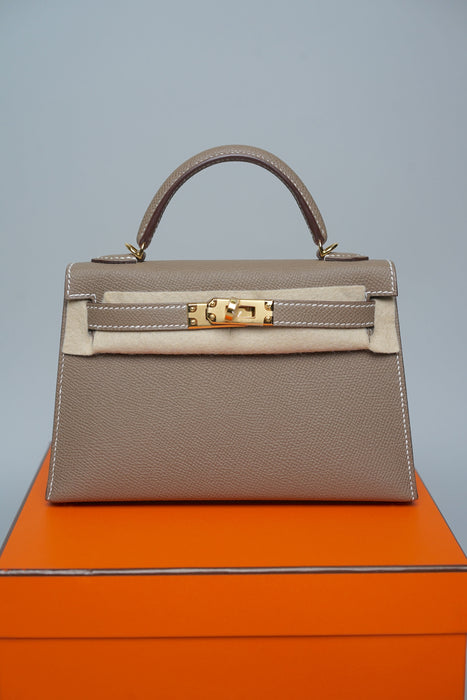 Hermes Kelly 20 in Etoupe Epsom Ghw (Brand New)