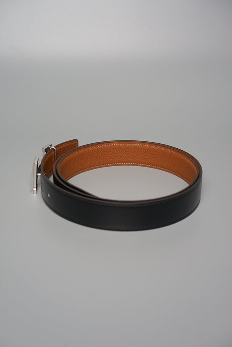 Hermes 5382 Faubourg  Belt in Noir/Gold Phw Size 105 (Brand New)