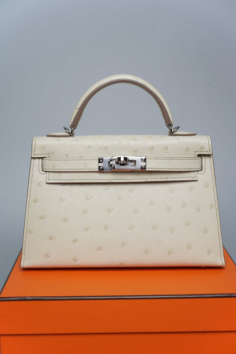 Hermes Kelly 20 in Beton Ostrich Phw