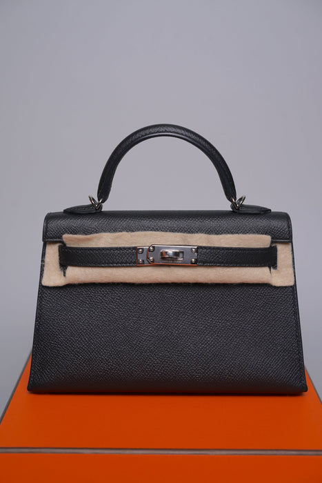 Hermes Kelly 20 in Noir Togo Phw (Brand New)