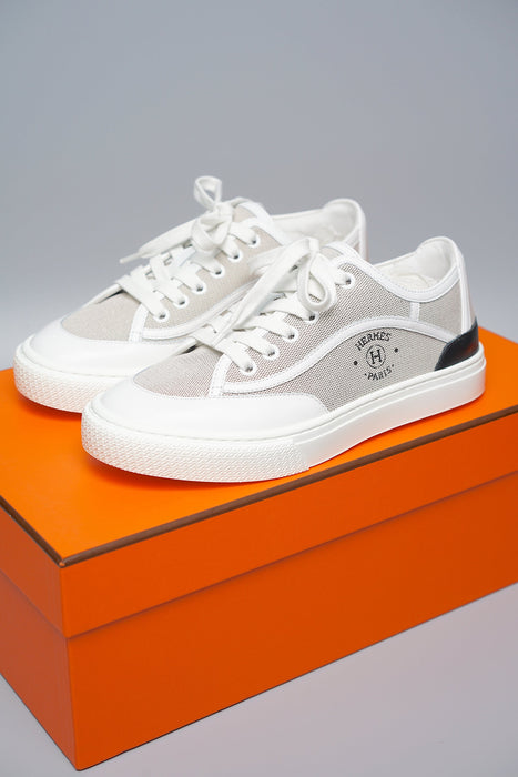 Hermes Get Sneakers Toile in Prunoir / Blanc Size 39.5 (Brand New)