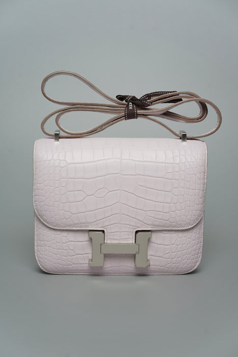 Hermes Constance 18 Boreal Satine in Mauve Pale Phw (Brand New)