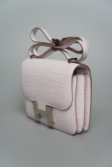 Hermes Constance 18 Boreal Satine in Mauve Pale Phw (Brand New)