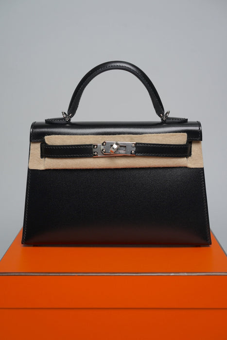 Hermes Kelly 20 in Noir Box Phw (Brand New)