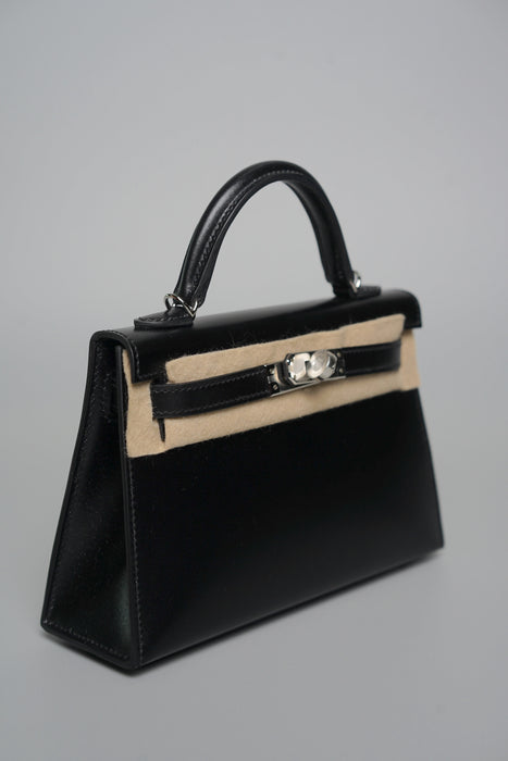 Hermes Kelly 20 in Noir Box Phw (Brand New)
