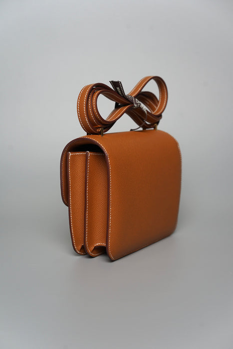 Hermes Constance 18 in Gold Epsom Ghw