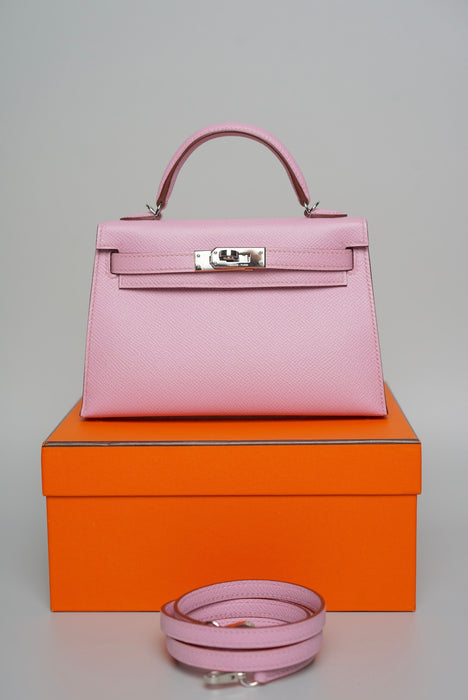 Hermes Kelly 20 in Mauve Slyvester Epsom Phw