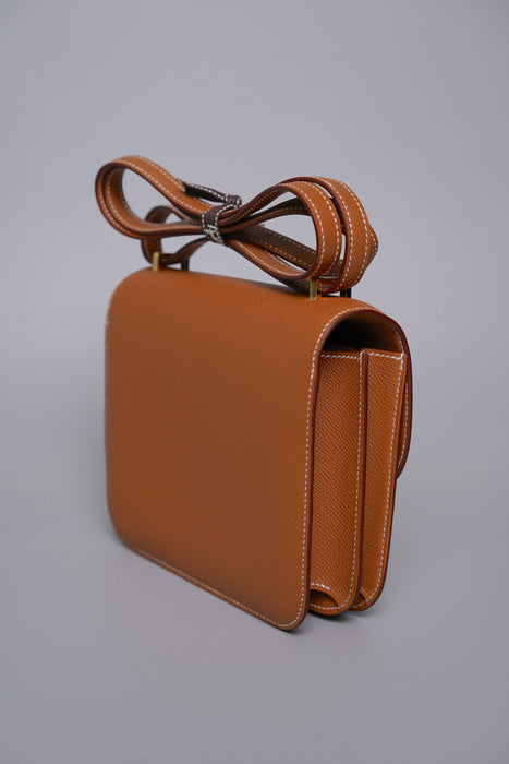 Hermes Constance 18 in Gold Epsom Ghw (Brand New)