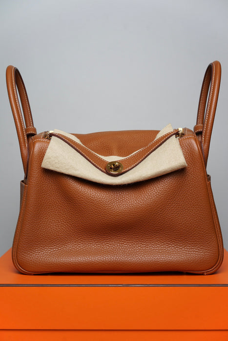Hermes Lindy 30 in Gold Ghw