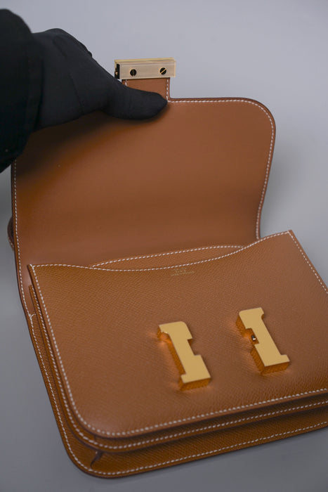 Hermes Constance 18 in Gold Epsom Ghw (Brand New)