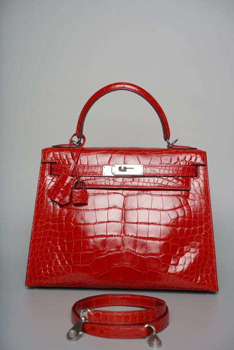 Hermes Kelly 28 in Braise Shiny Alligator Phw