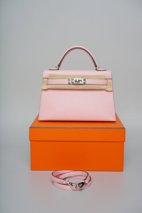 Hermes Kelly 20 HSS in Rose Sakura Chevre Phw (Brand New)